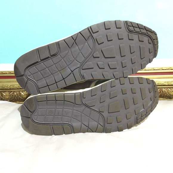 Nike Women’s Air Max 1 ‘Leopard Pack’ - Picture 5 of 8